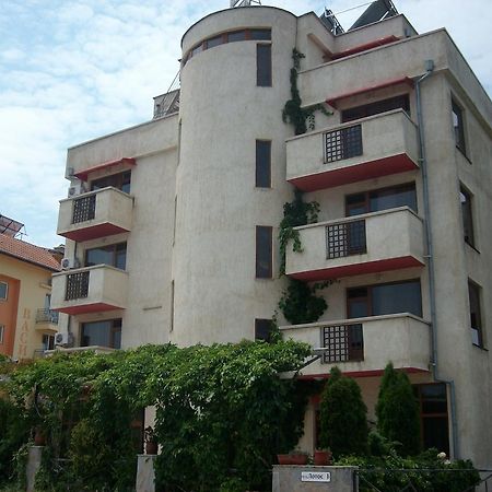 Hotel Neven Primorsko Ngoại thất bức ảnh