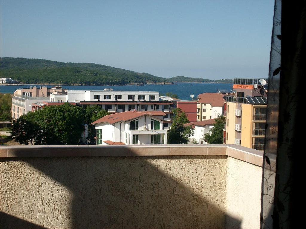 Hotel Neven Primorsko Ngoại thất bức ảnh
