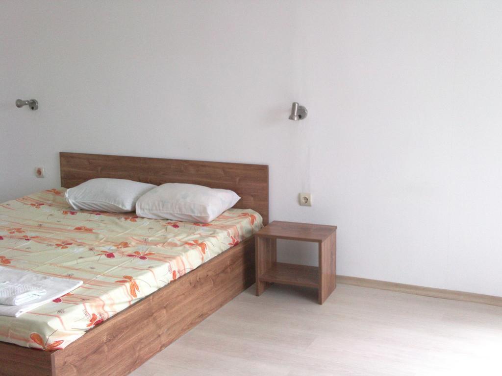 Hotel Neven Primorsko Ngoại thất bức ảnh